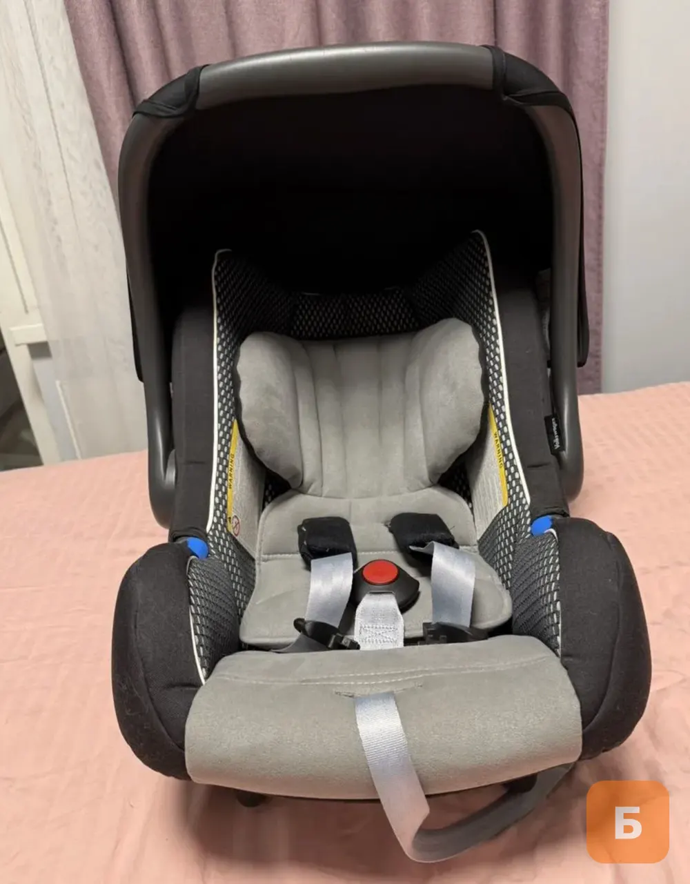 Детское кресло люлька Britax Roomer OEM Volkswagen